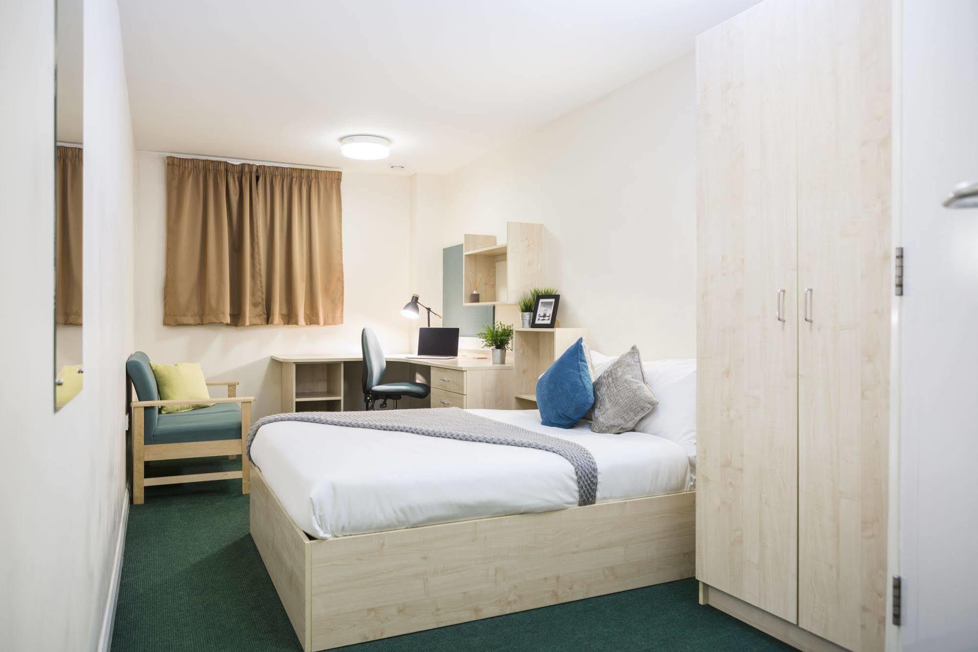 Newport Student Village Buitenkant foto