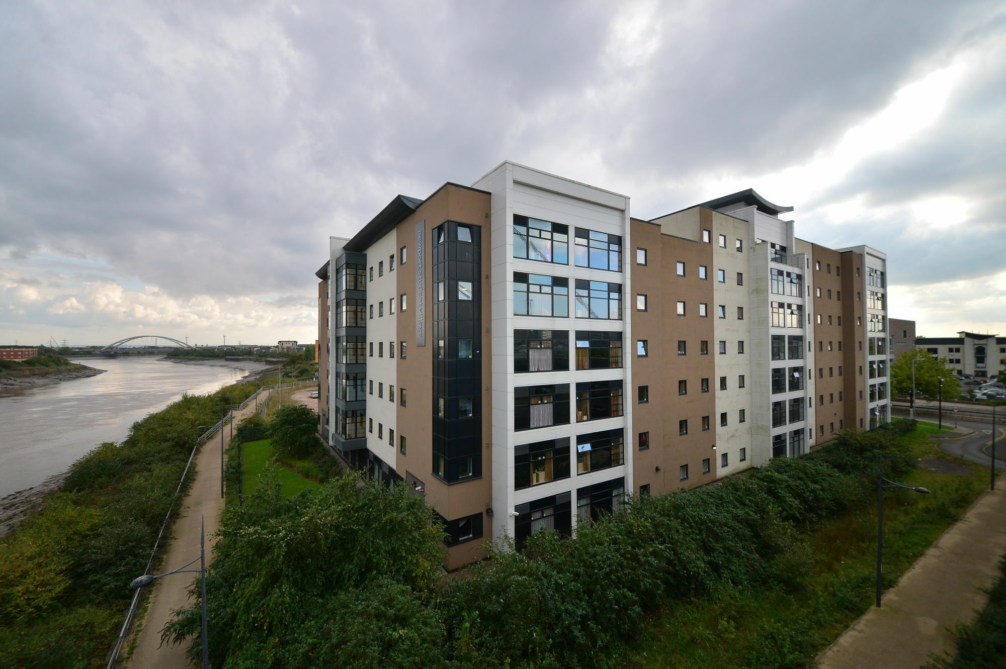 Newport Student Village Buitenkant foto